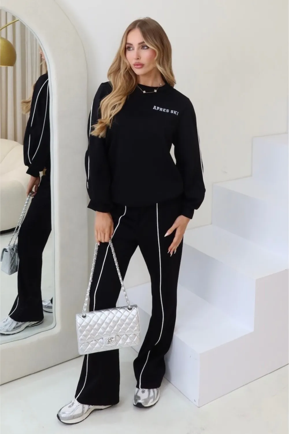Apres ski black sweater & flared pants loungewear