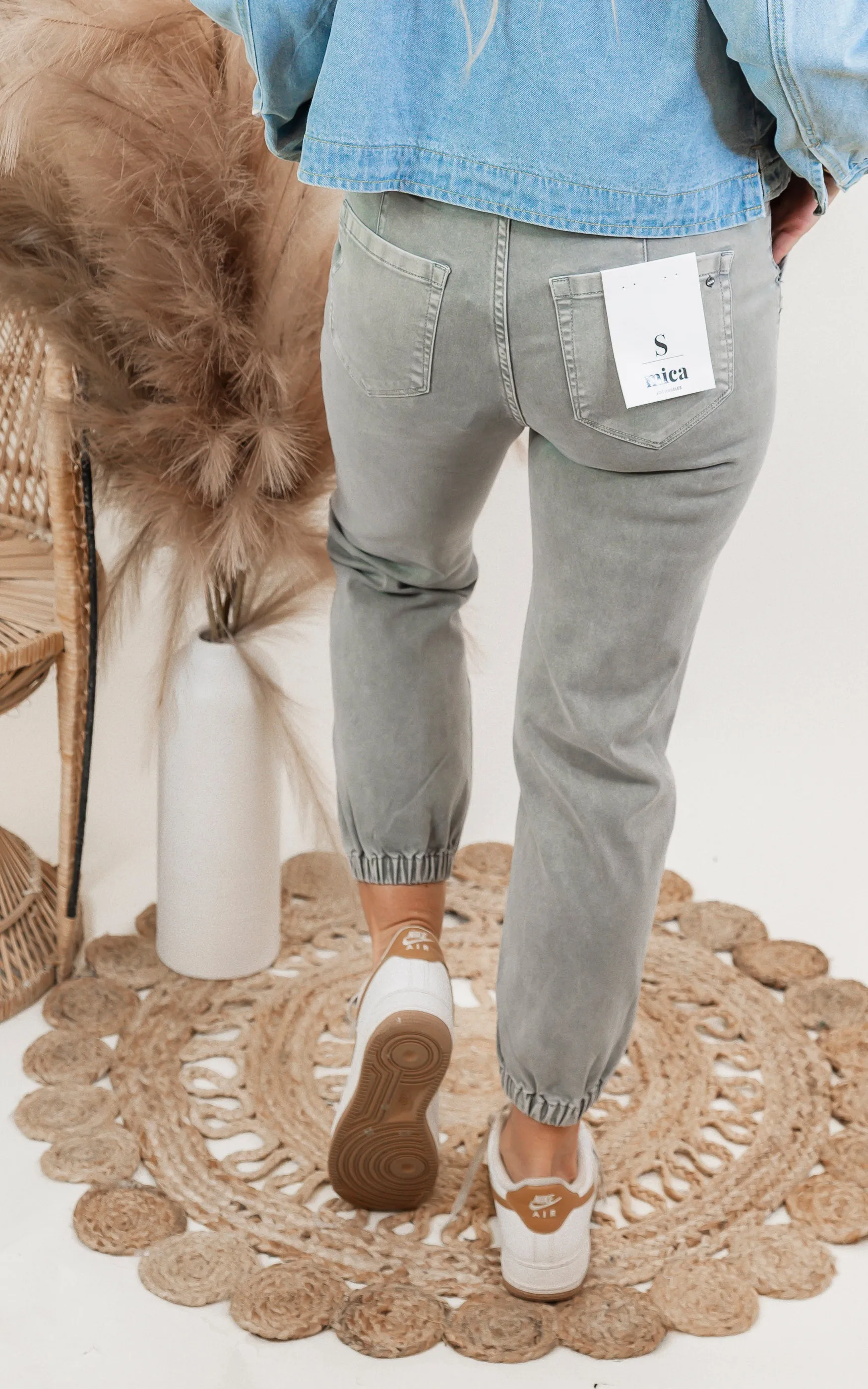 Ash Grey High Rise Jogger Crop | Mica**