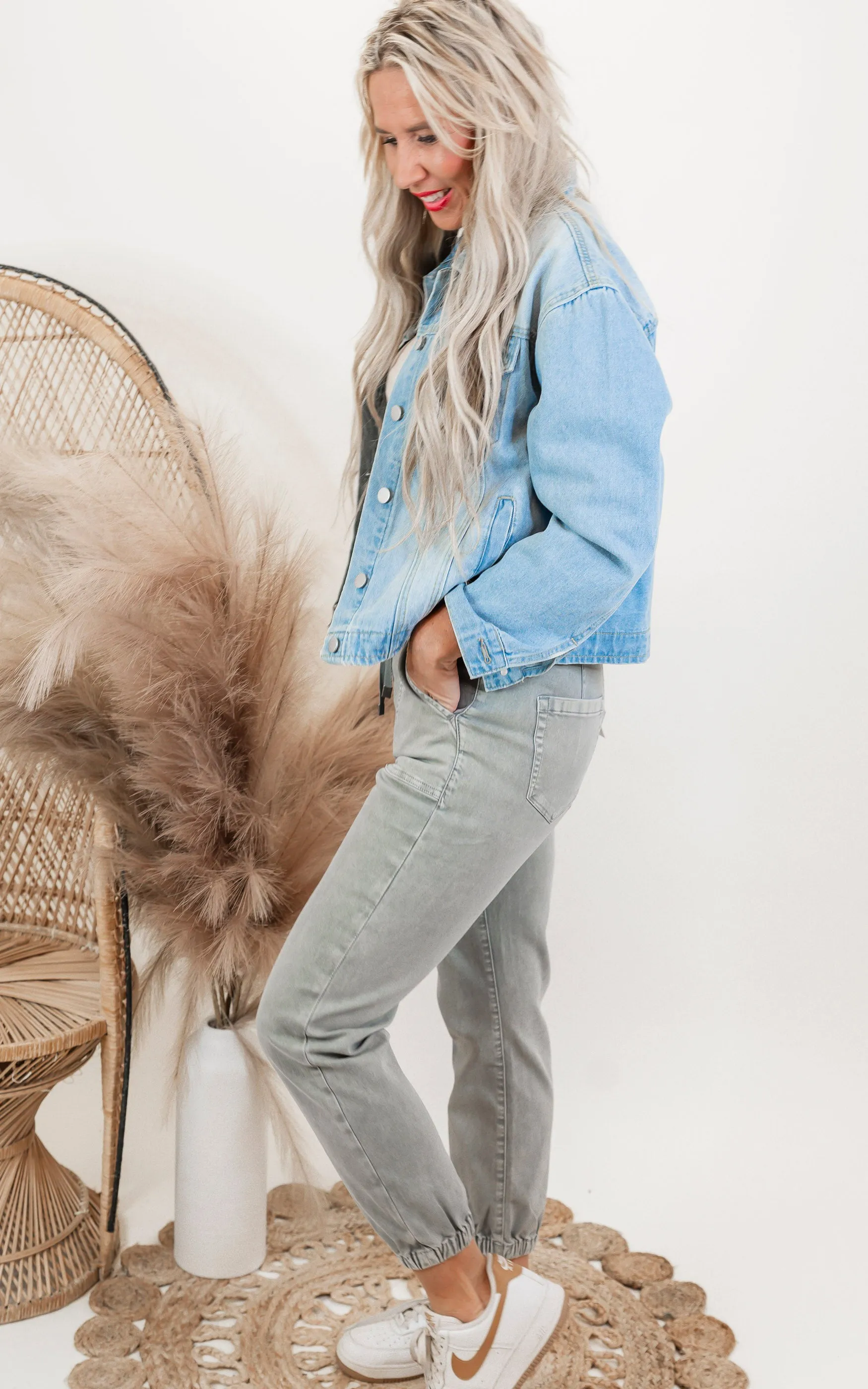 Ash Grey High Rise Jogger Crop | Mica**
