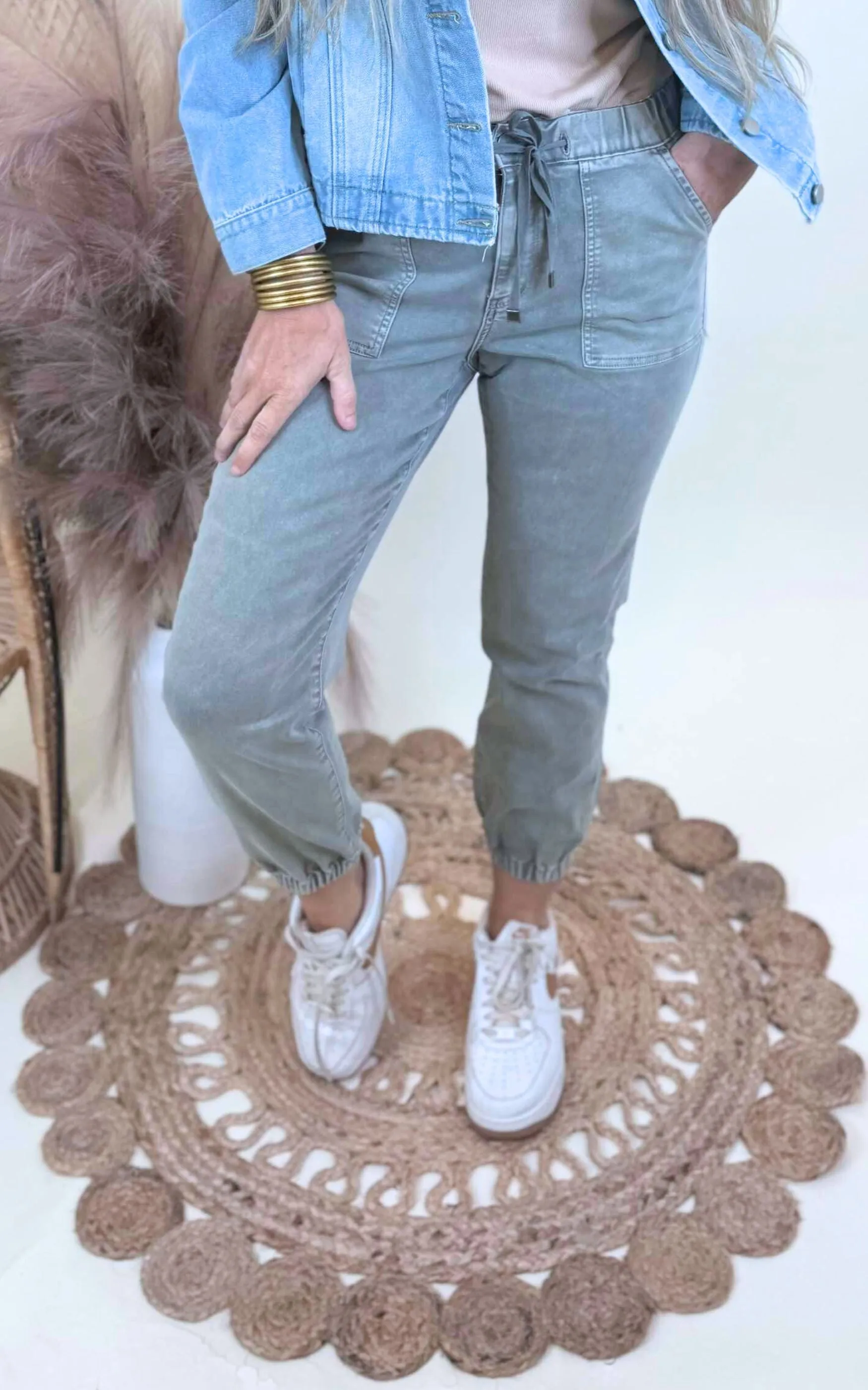 Ash Grey High Rise Jogger Crop | Mica**