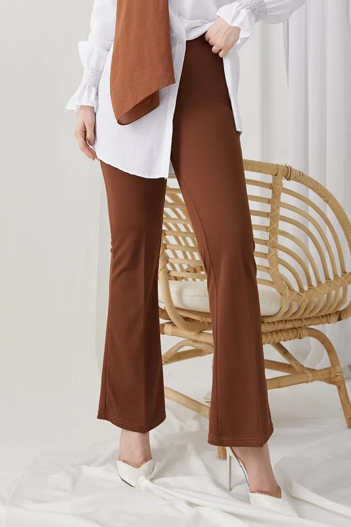BNG Women Spanish Flared Fabric Pants Brown - Clermont