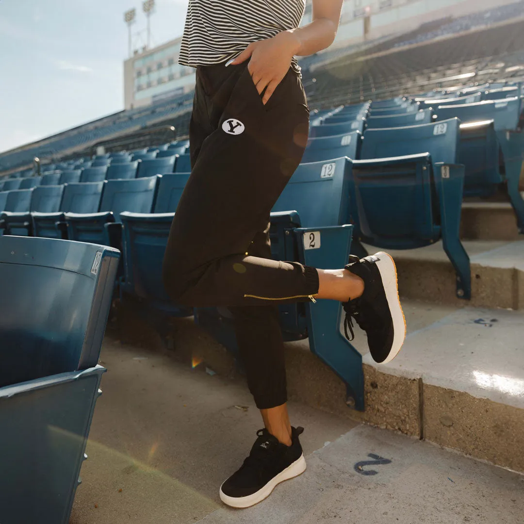 BYU Jetsetters, Black