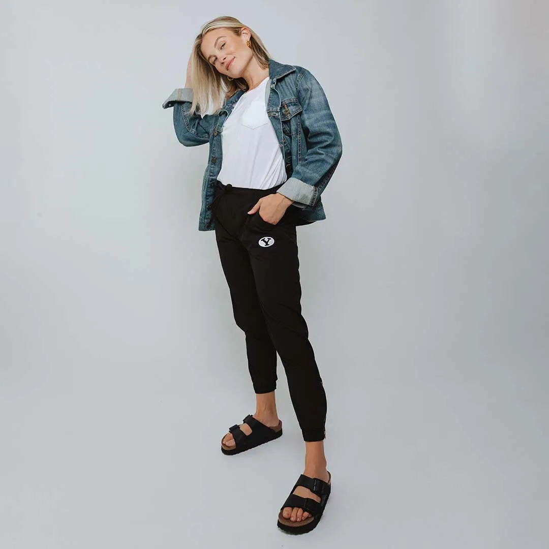 BYU Jetsetters, Black