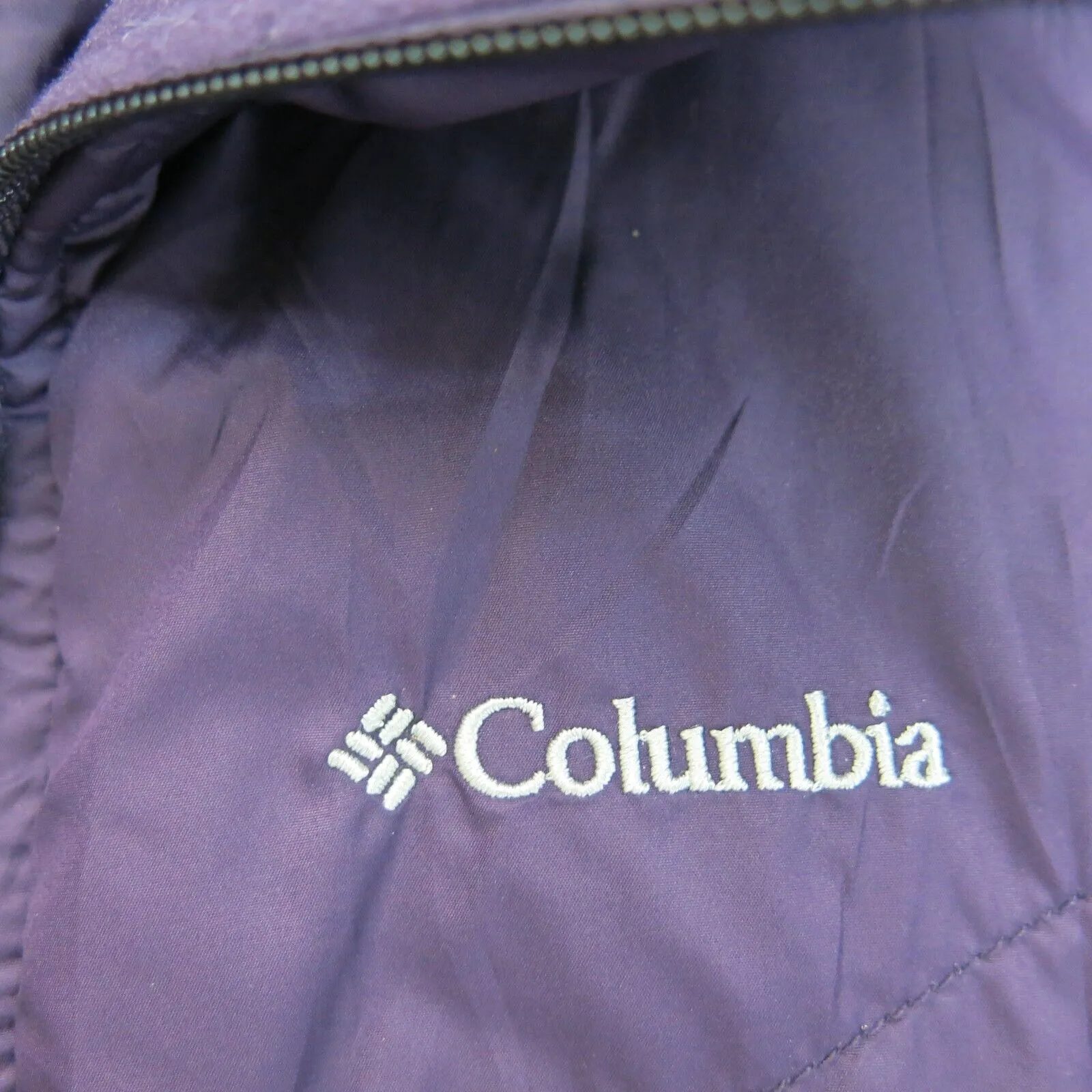 Columbia Sportswear Womens Quilted Vest Jacket Full Zip Up Purple Size Small