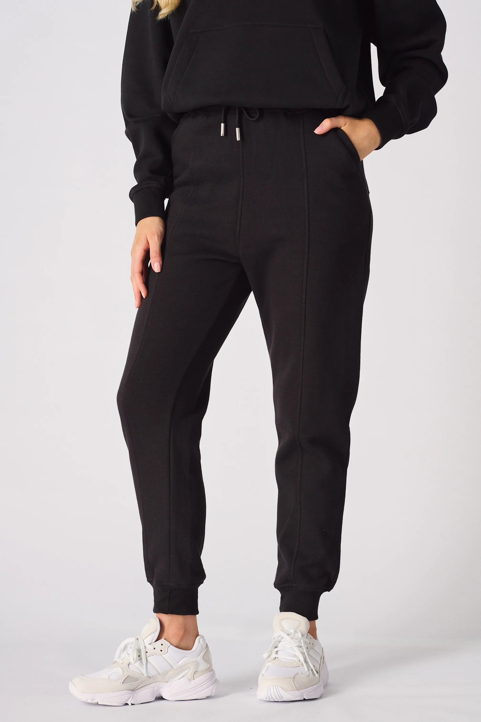 Core Motive Tapered Joggers - Black