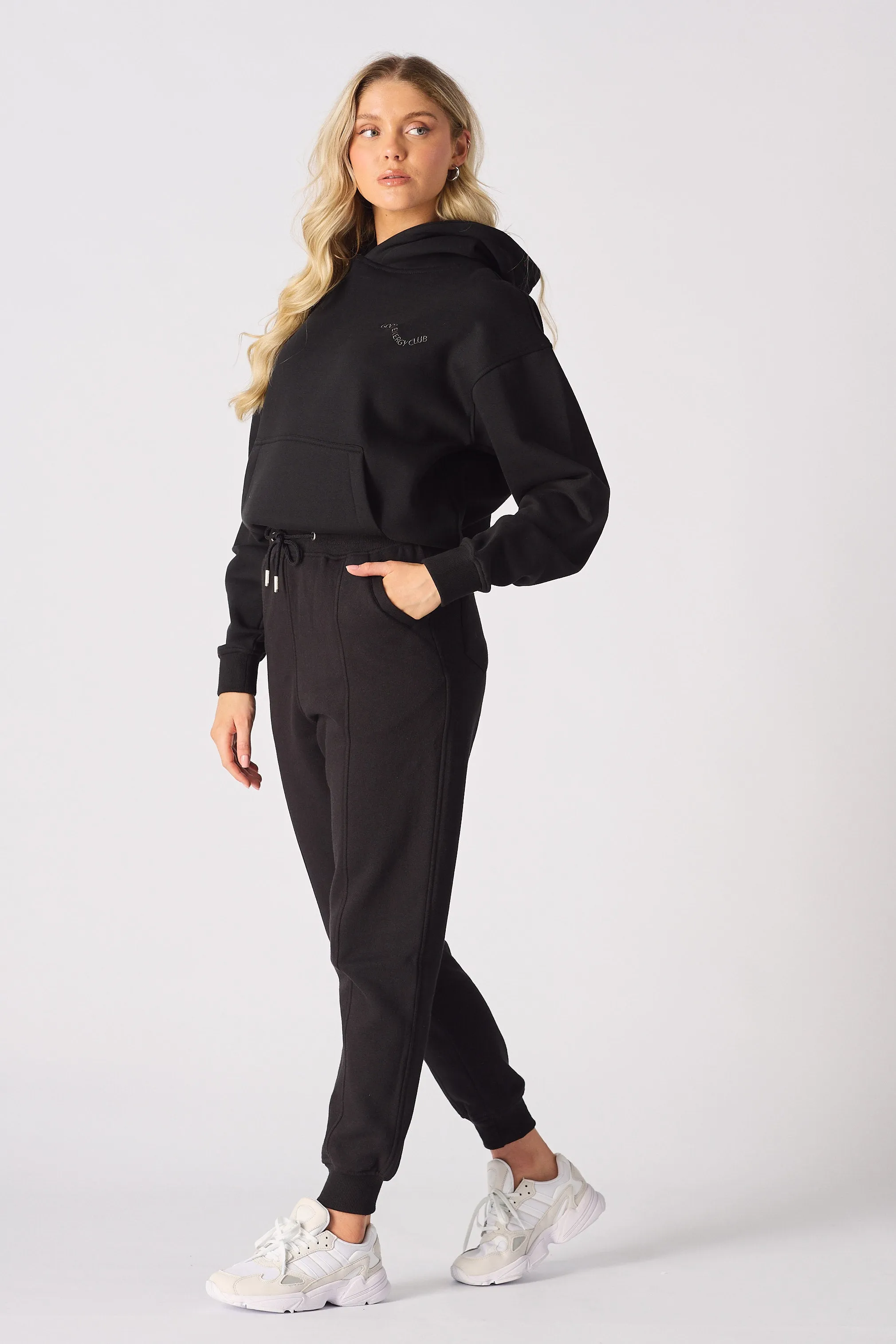 Core Motive Tapered Joggers - Black