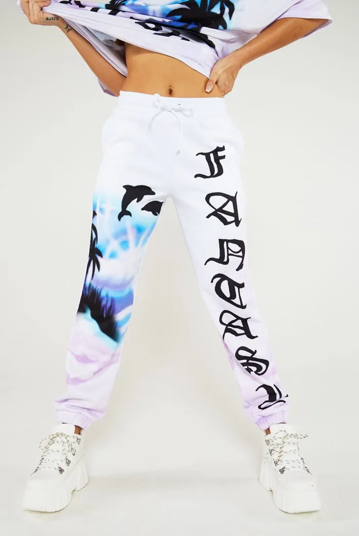 Fantasy Heart Scene Print Cuffed Joggers