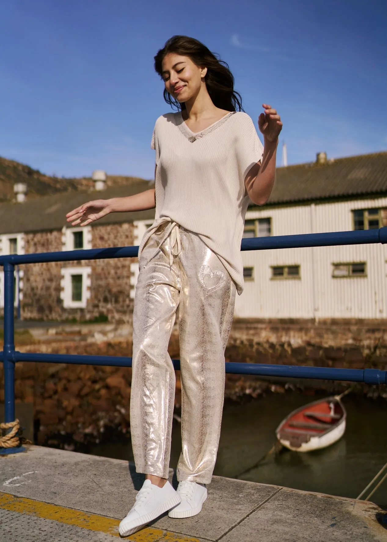 Italian Shimmer Jogger with Shimmer Heart in Gold