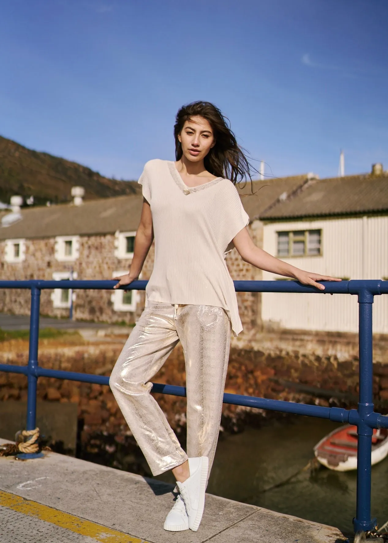 Italian Shimmer Jogger with Shimmer Heart in Gold