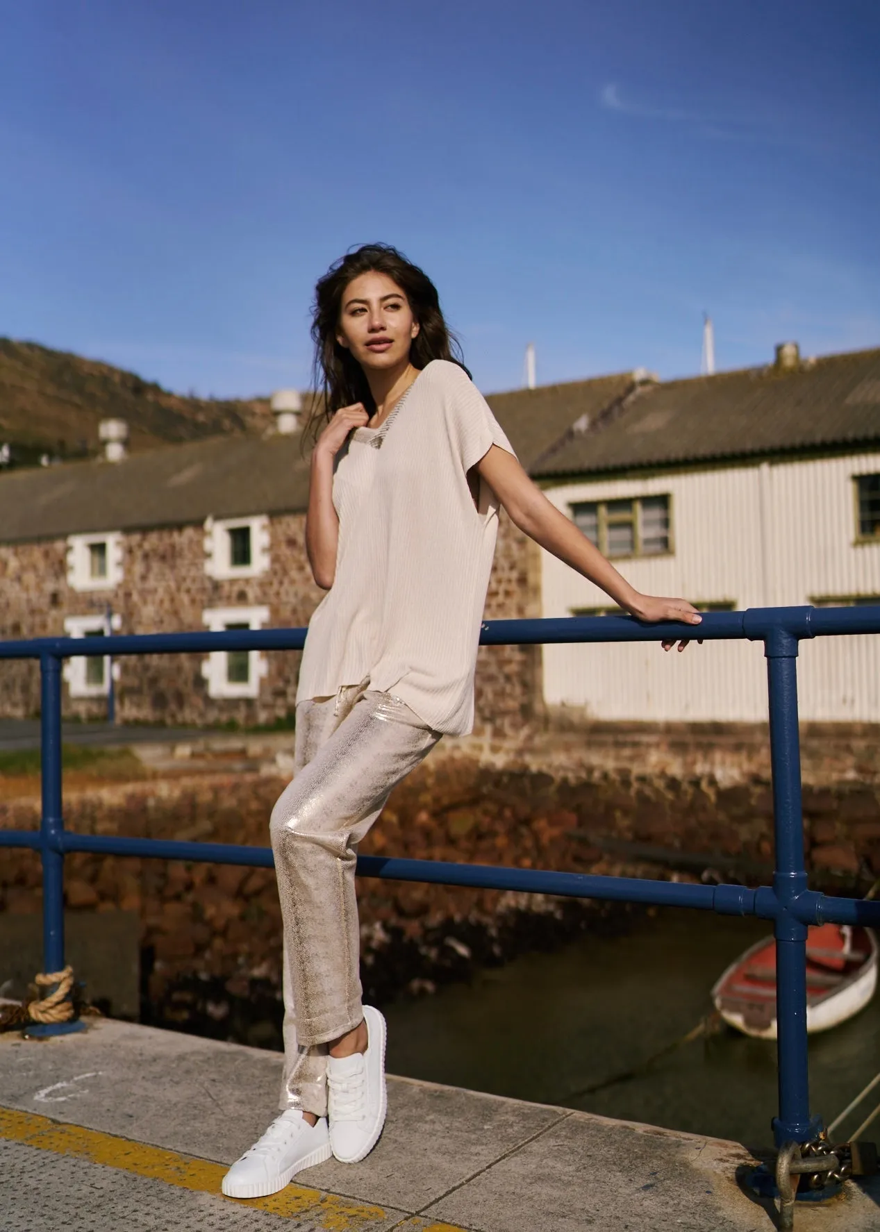 Italian Shimmer Jogger with Shimmer Heart in Gold
