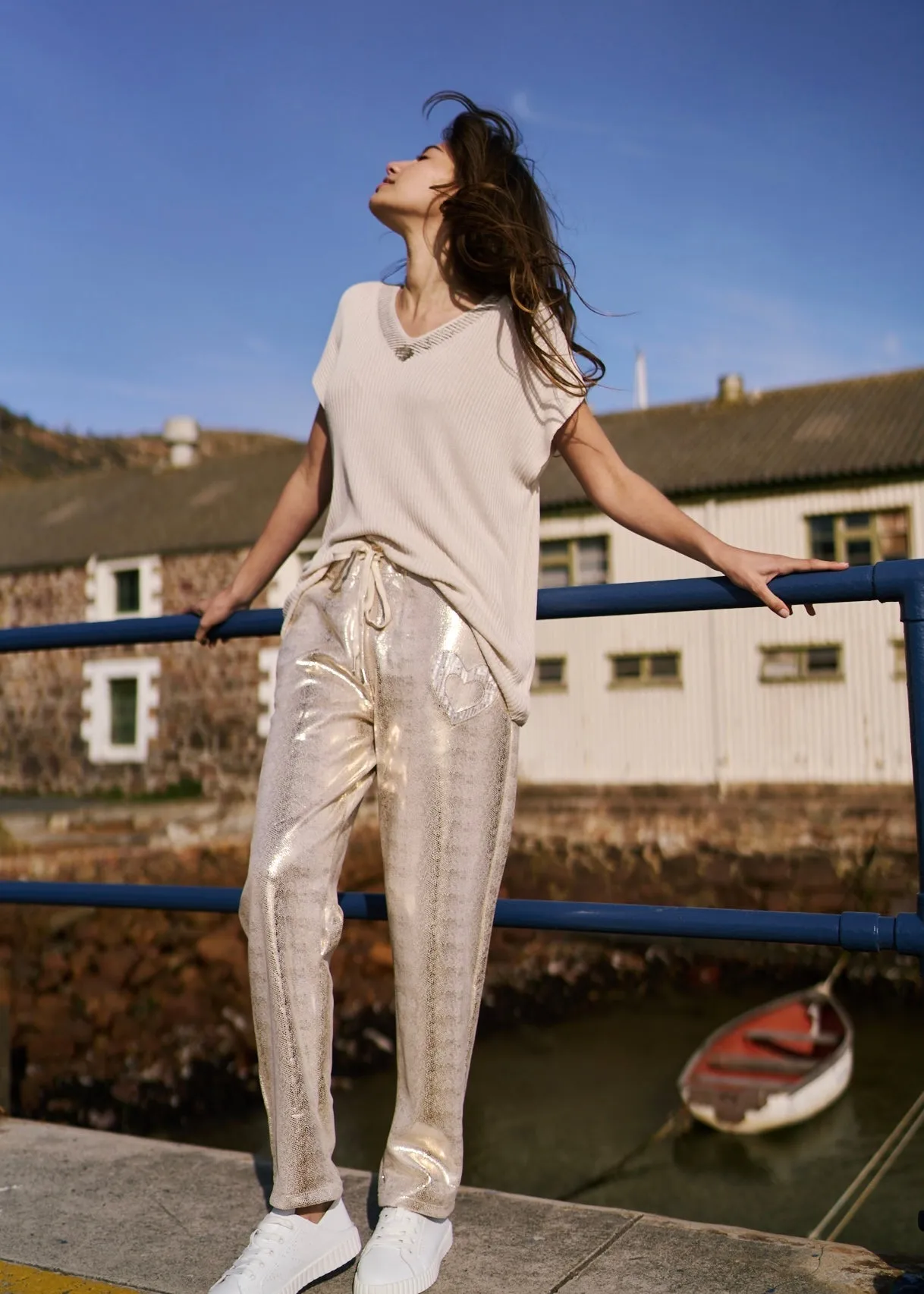 Italian Shimmer Jogger with Shimmer Heart in Gold
