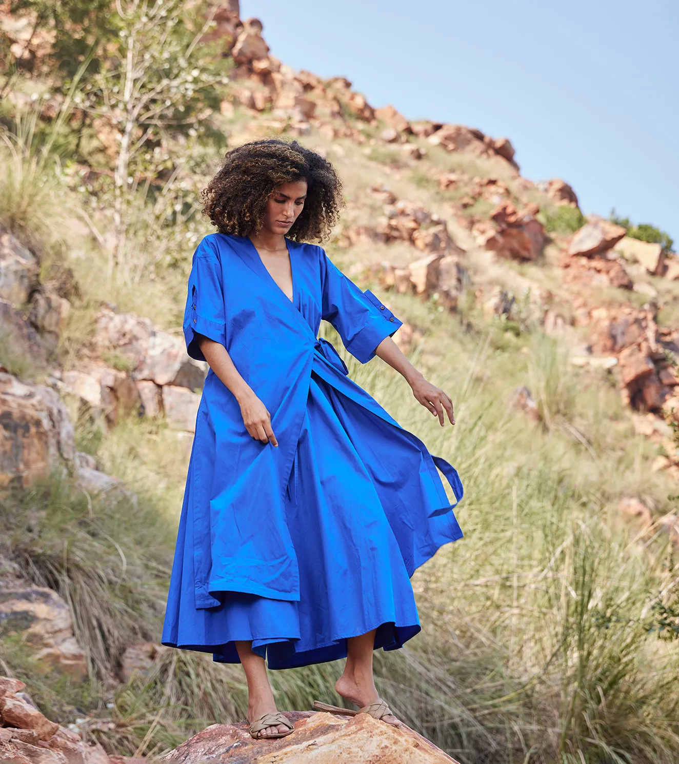 Khara Kapas Azure's Mist Co-ord Set Cotton Poplin  Electric Blue KW653