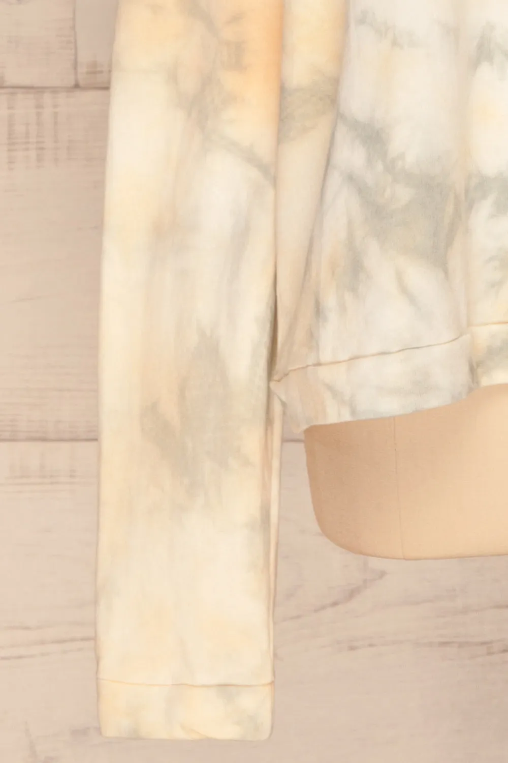 Leiria | Tie Dye Pocket Sweater