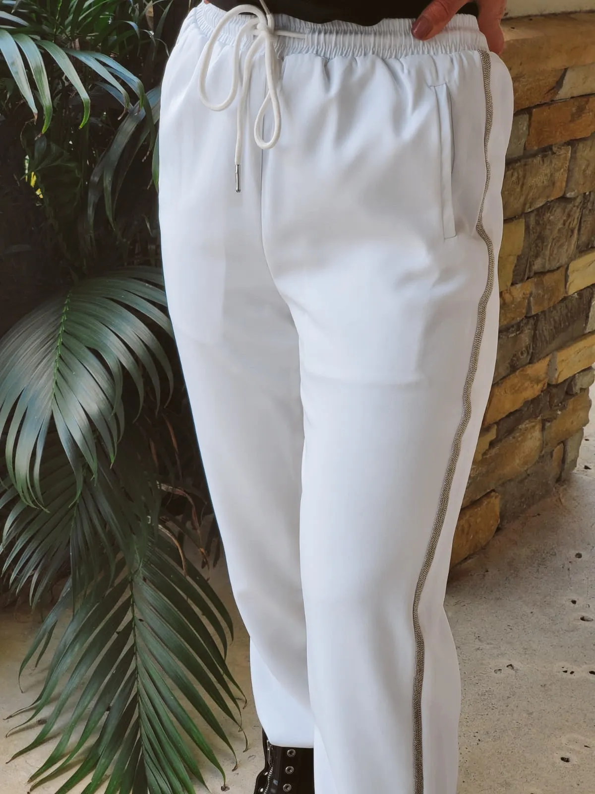 Shining Line White Joggers