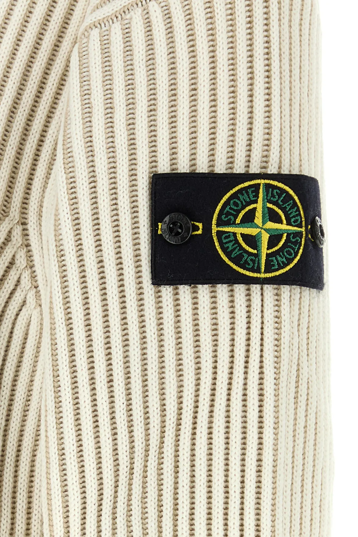Two-tone wool sweater