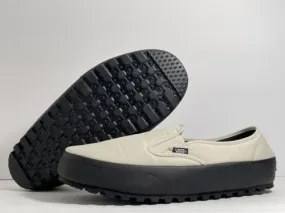 Vans Snow Lodge Slipper MTE - Bone/Black - White - Size 7, 8, 9, 11 Only - Sale