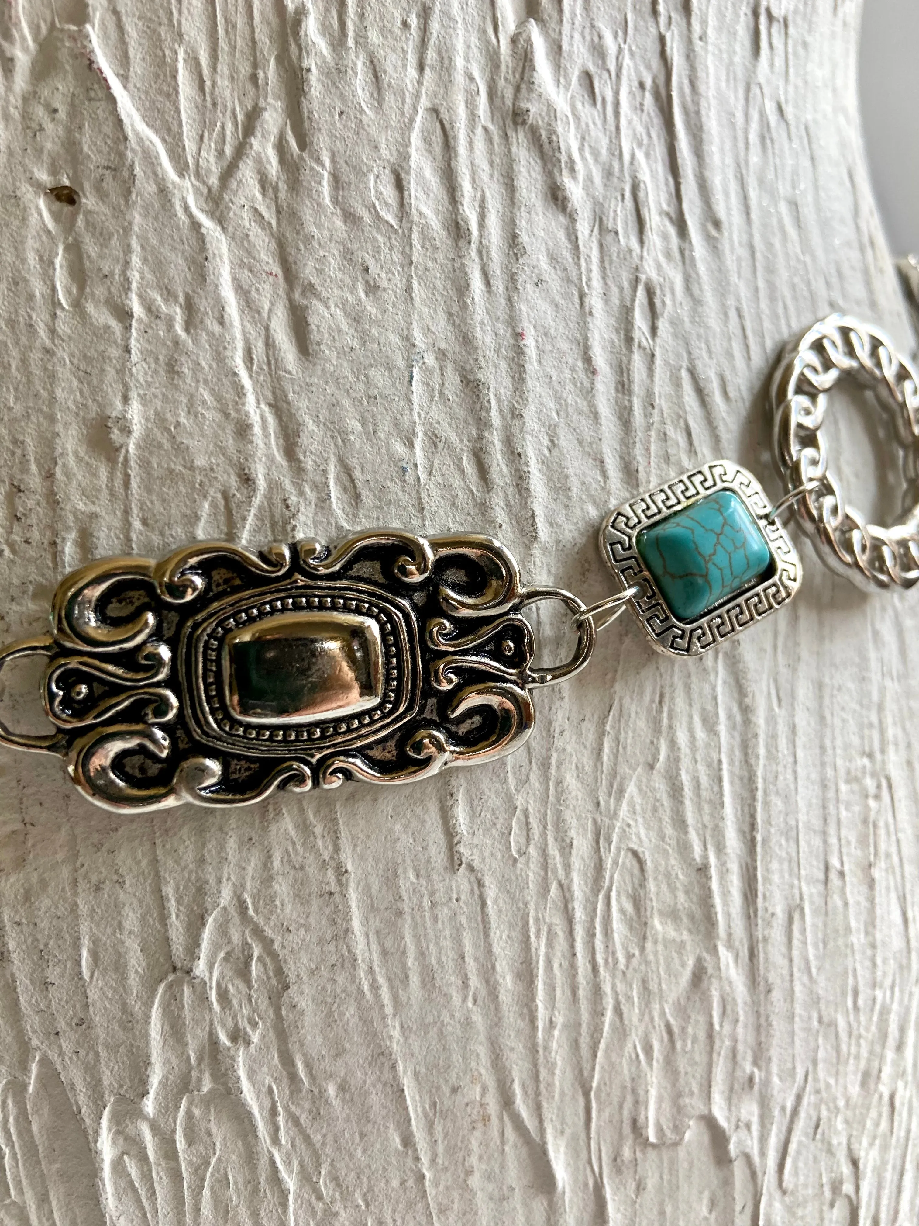 Waist chain belt