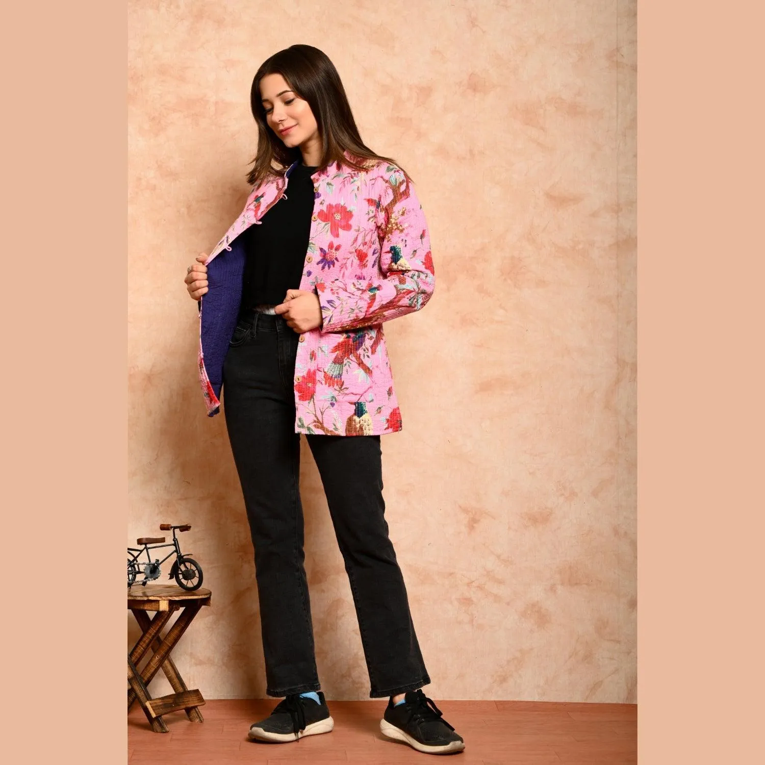 Women's Cotton Floral Print Quilted Jacket - SHKL1014